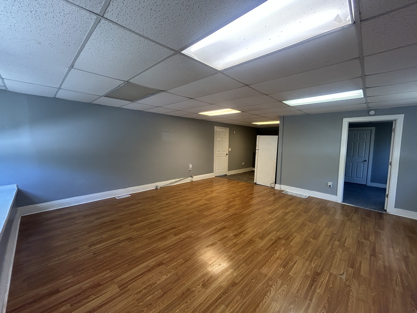 2047 W 6th Street