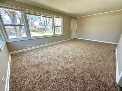 Tiny photo for 1152 Hiawatha Drive, Elgin, IL 60120 (MLS # 12498128)
