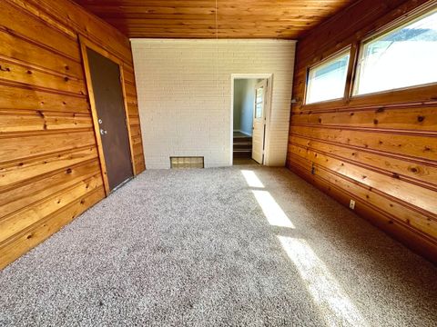 Tiny photo for 1152 Hiawatha Drive, Elgin, IL 60120 (MLS # 12498128)