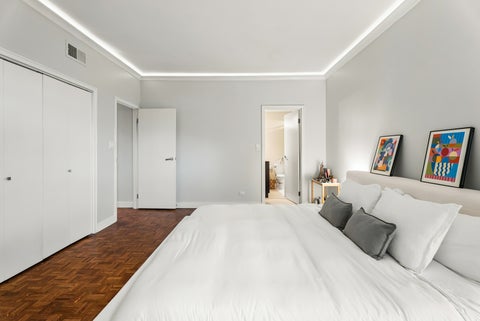 Tiny photo for 2100 N Lincoln Park W. PARK #5EN, Chicago, IL 60614 (MLS # 12794508)