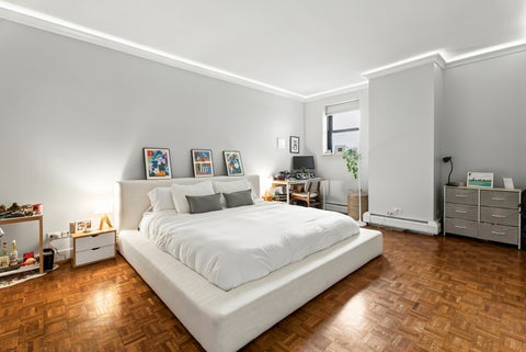 Tiny photo for 2100 N Lincoln Park W. PARK #5EN, Chicago, IL 60614 (MLS # 12794508)