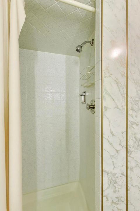 Tiny photo for 5546 S Nottingham Avenue, Chicago, IL 60638 (MLS # 12541550)