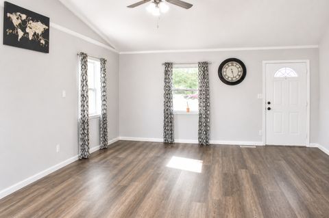 Tiny photo for 2006 E 7th Street, Sterling, IL 61081 (MLS # 12637957)