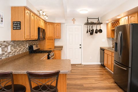 Tiny photo for 2006 E 7th Street, Sterling, IL 61081 (MLS # 12637957)