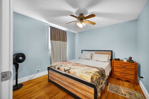 Tiny photo for 252 Sylvan Lane, Creve Coeur, IL 61610 (MLS # 12667232)