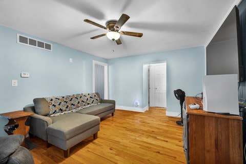 Tiny photo for 252 Sylvan Lane, Creve Coeur, IL 61610 (MLS # 12667232)