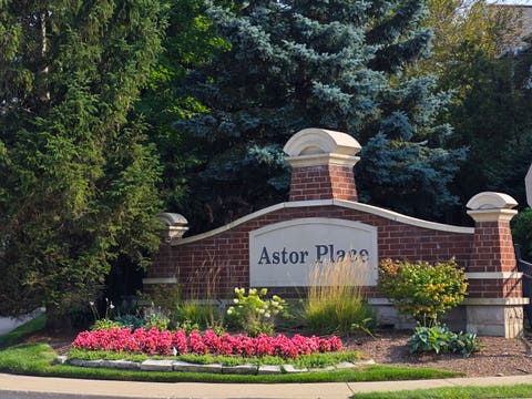 Tiny photo for 723 Prestwick Lane, Wheeling, IL 60090 (MLS # 12642089)