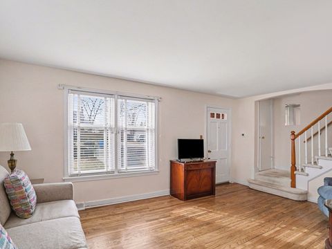 Tiny photo for 2536 W 102nd Place, Chicago, IL 60655 (MLS # 12573115)