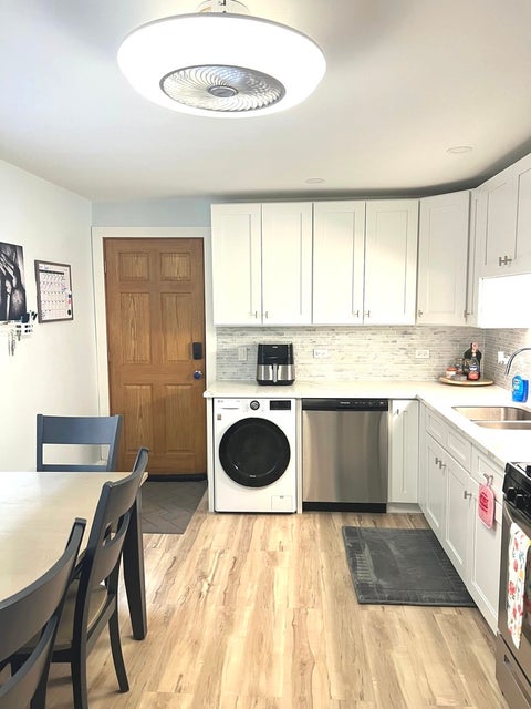 Tiny photo for 5214 N Potawatomie Avenue #2E, Chicago, IL 60656 (MLS # 12672375)
