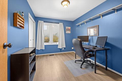 Tiny photo for 1320 Hassell Road, Hoffman Estates, IL 60169 (MLS # 12520363)