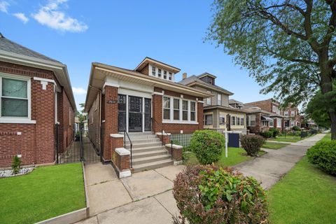 Tiny photo for 7611 S Aberdeen Street, Chicago, IL 60620 (MLS # 12507783)