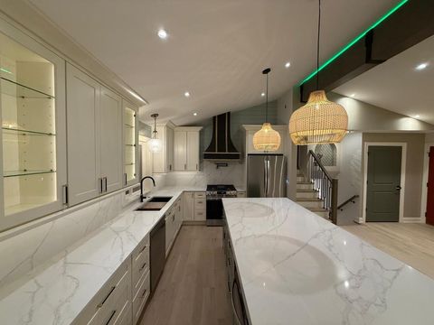 Tiny photo for 700 Florence Drive, Park Ridge, IL 60068 (MLS # 12535072)