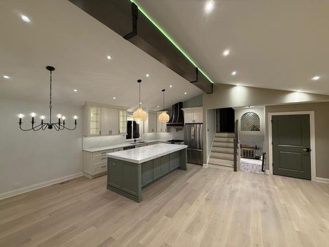 Tiny photo for 700 Florence Drive, Park Ridge, IL 60068 (MLS # 12535072)