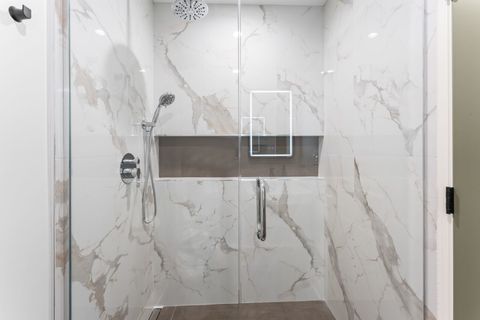 Tiny photo for 700 Florence Drive, Park Ridge, IL 60068 (MLS # 12535072)