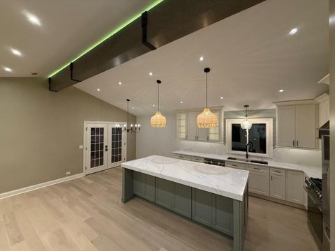 Tiny photo for 700 Florence Drive, Park Ridge, IL 60068 (MLS # 12535072)