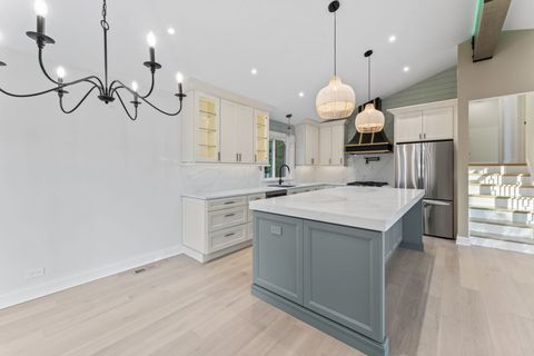 Tiny photo for 700 Florence Drive, Park Ridge, IL 60068 (MLS # 12535072)