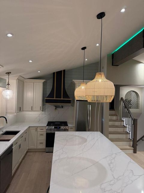 Tiny photo for 700 Florence Drive, Park Ridge, IL 60068 (MLS # 12535072)