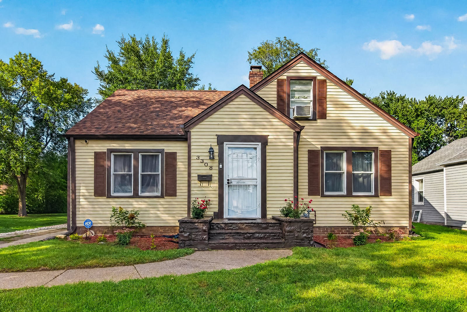 3308 California Road