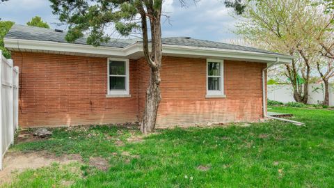 Tiny photo for 7945 Mobile Avenue, Burbank, IL 60459 (MLS # 12618068)
