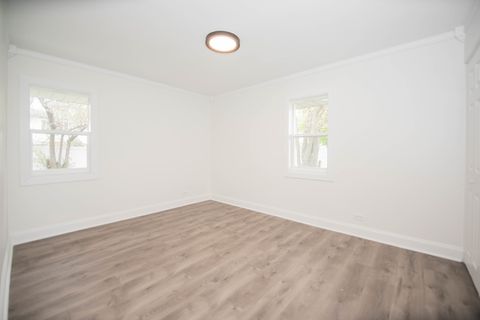 Tiny photo for 7945 Mobile Avenue, Burbank, IL 60459 (MLS # 12618068)
