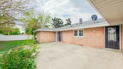 Tiny photo for 7945 Mobile Avenue, Burbank, IL 60459 (MLS # 12618068)