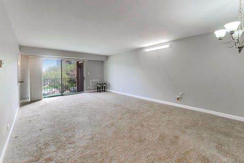Tiny photo for 1101 S Hunt Club Drive #204, Mount Prospect, IL 60056 (MLS # 12741911)