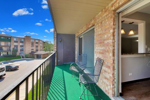 Tiny photo for 1101 S Hunt Club Drive #204, Mount Prospect, IL 60056 (MLS # 12741911)