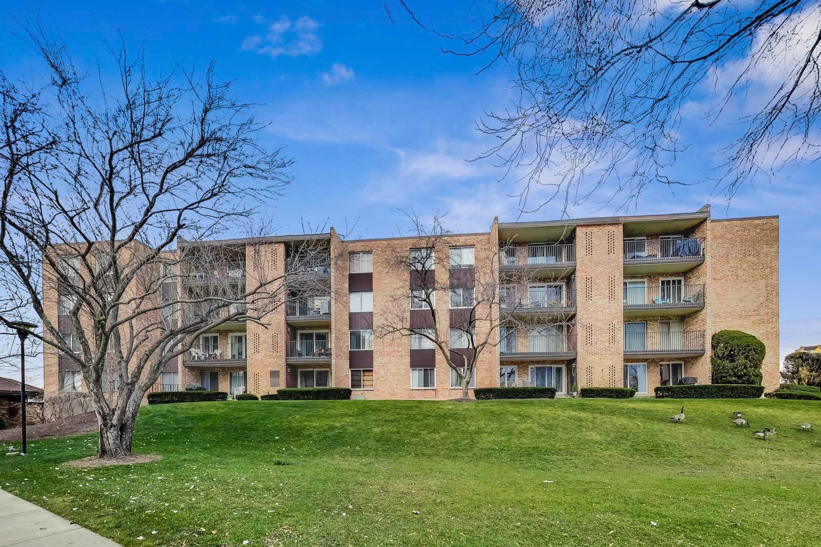 1101 S Hunt Club Drive 204