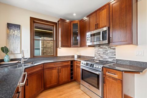 Tiny photo for 3614 N HAMLIN Avenue, Chicago, IL 60618 (MLS # 12484340)