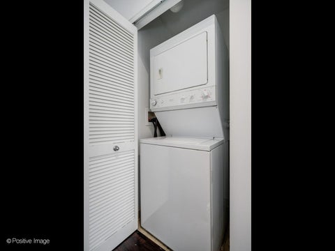 Tiny photo for 1235 S Prairie Avenue #1404, Chicago, IL 60605 (MLS # 12745670)