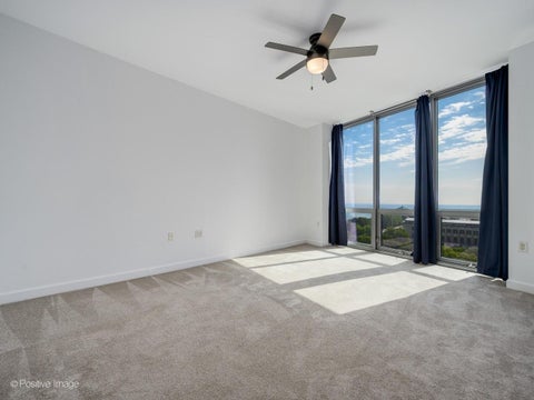 Tiny photo for 1235 S Prairie Avenue #1404, Chicago, IL 60605 (MLS # 12745670)