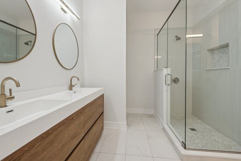 Tiny photo for 4528 S King Drive #2, Chicago, IL 60653 (MLS # 12676076)