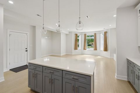 Tiny photo for 4528 S King Drive #2, Chicago, IL 60653 (MLS # 12676076)