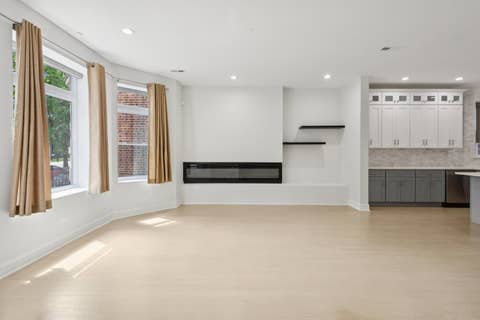Tiny photo for 4528 S King Drive #2, Chicago, IL 60653 (MLS # 12676076)