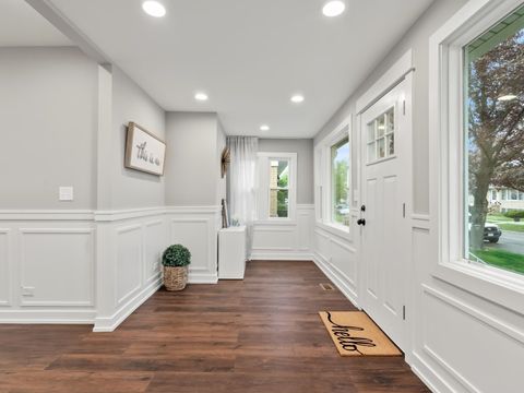 Tiny photo for 3734 Lombard Avenue, Berwyn, IL 60402 (MLS # 12597123)