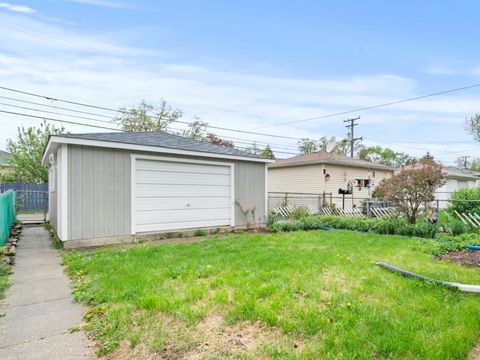 Tiny photo for 3734 Lombard Avenue, Berwyn, IL 60402 (MLS # 12597123)