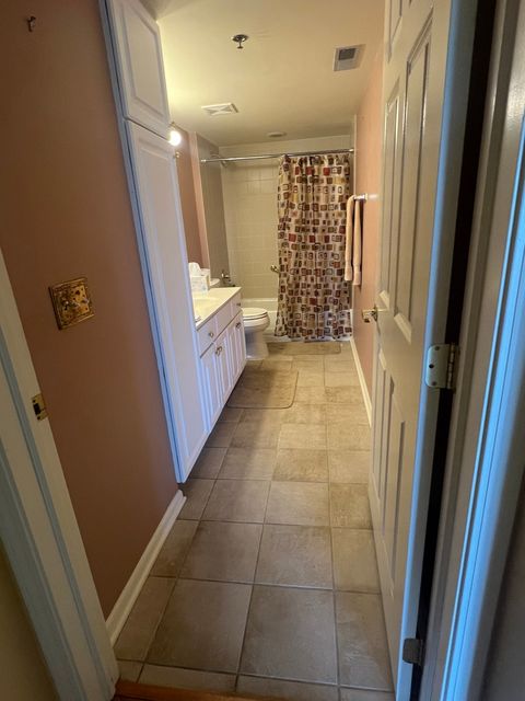 Tiny photo for 7081 W Touhy Avenue #606, Niles, IL 60714 (MLS # 12604395)