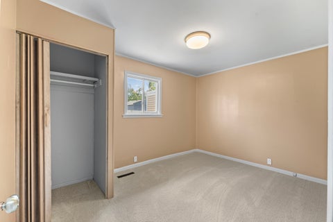 Tiny photo for 27 Cardinal Lane, Carpentersville, IL 60110 (MLS # 12757536)