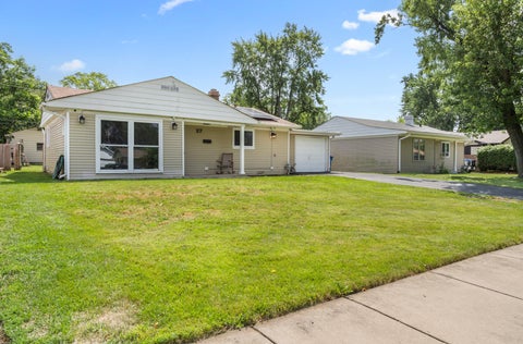 Tiny photo for 27 Cardinal Lane, Carpentersville, IL 60110 (MLS # 12757536)