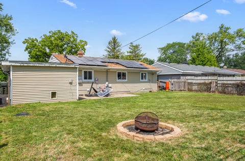 Tiny photo for 27 Cardinal Lane, Carpentersville, IL 60110 (MLS # 12757536)