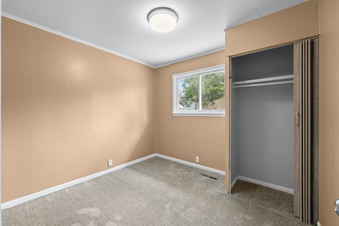 Tiny photo for 27 Cardinal Lane, Carpentersville, IL 60110 (MLS # 12757536)
