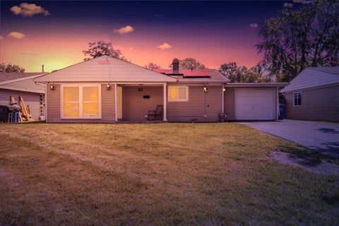 27 Cardinal Lane, Carpentersville, IL 60110 - #: 12757536