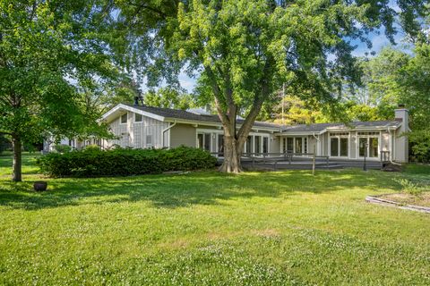 Tiny photo for 1161 Winwood Drive, Lake Forest, IL 60045 (MLS # 12671811)
