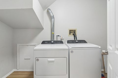 Tiny photo for 927 Hidden Lake Drive #0, Buffalo Grove, IL 60089 (MLS # 12615256)