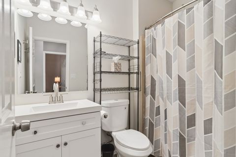 Tiny photo for 927 Hidden Lake Drive #0, Buffalo Grove, IL 60089 (MLS # 12615256)