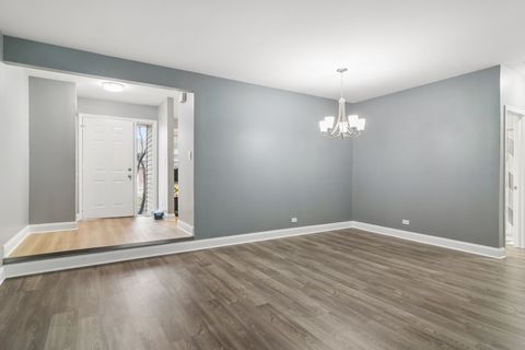 Tiny photo for 927 Hidden Lake Drive #0, Buffalo Grove, IL 60089 (MLS # 12615256)