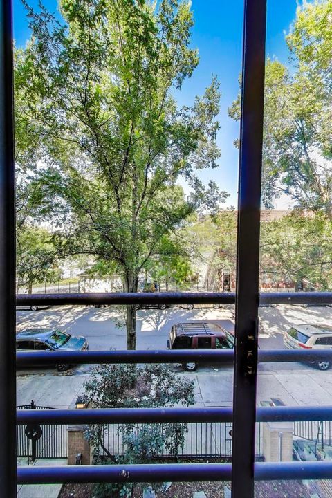 Tiny photo for 1455 W Thomas Street #2E, Chicago, IL 60642 (MLS # 12484897)