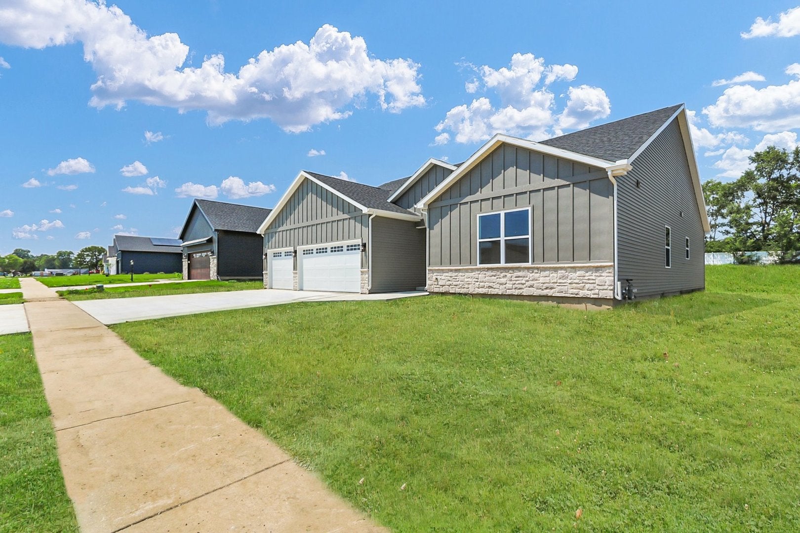 2904 Haydon Drive