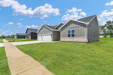 Tiny photo for 2904 Haydon Drive, Urbana, IL 61802 (MLS # 12711771)