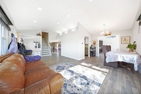 Tiny photo for 565 Edgebrook Court, Carol Stream, IL 60188 (MLS # 12593133)